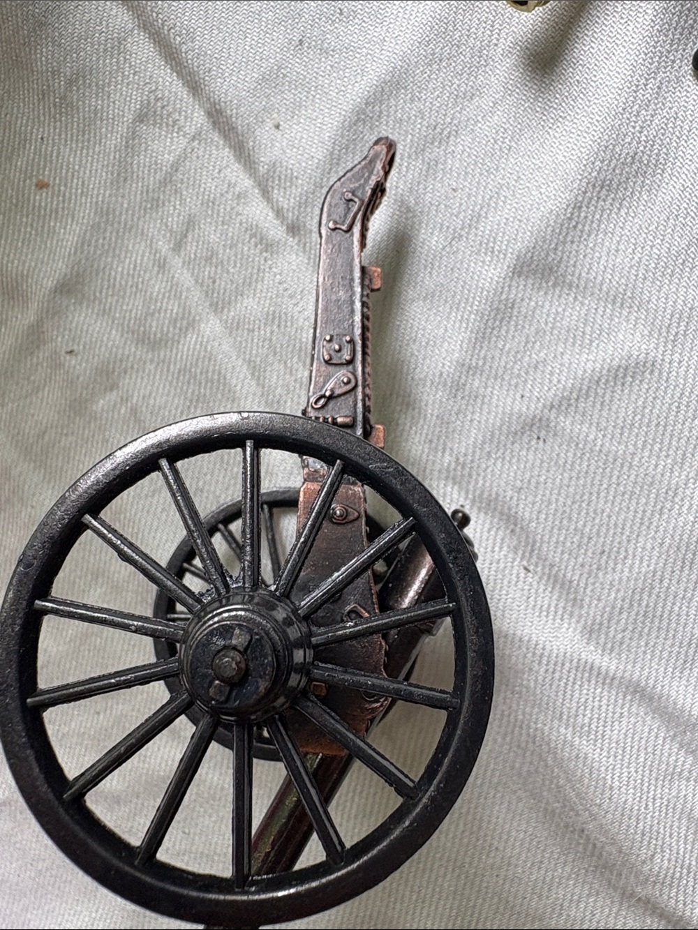Vintage Civil War Style Cannon Figurines Set of 3 Miniature Decorative Cannons - Picture 9 of 10